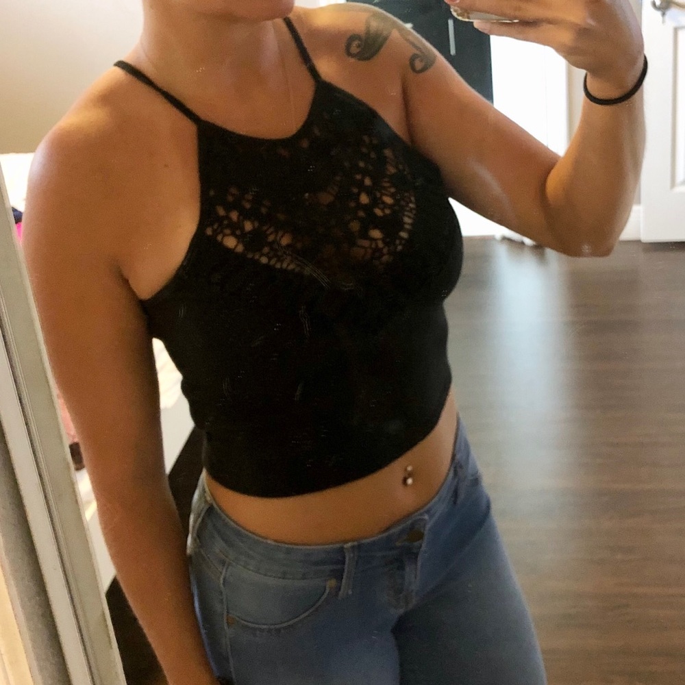 Charlotte Russe Black Crochet Crop Top - Picture 1 of 4